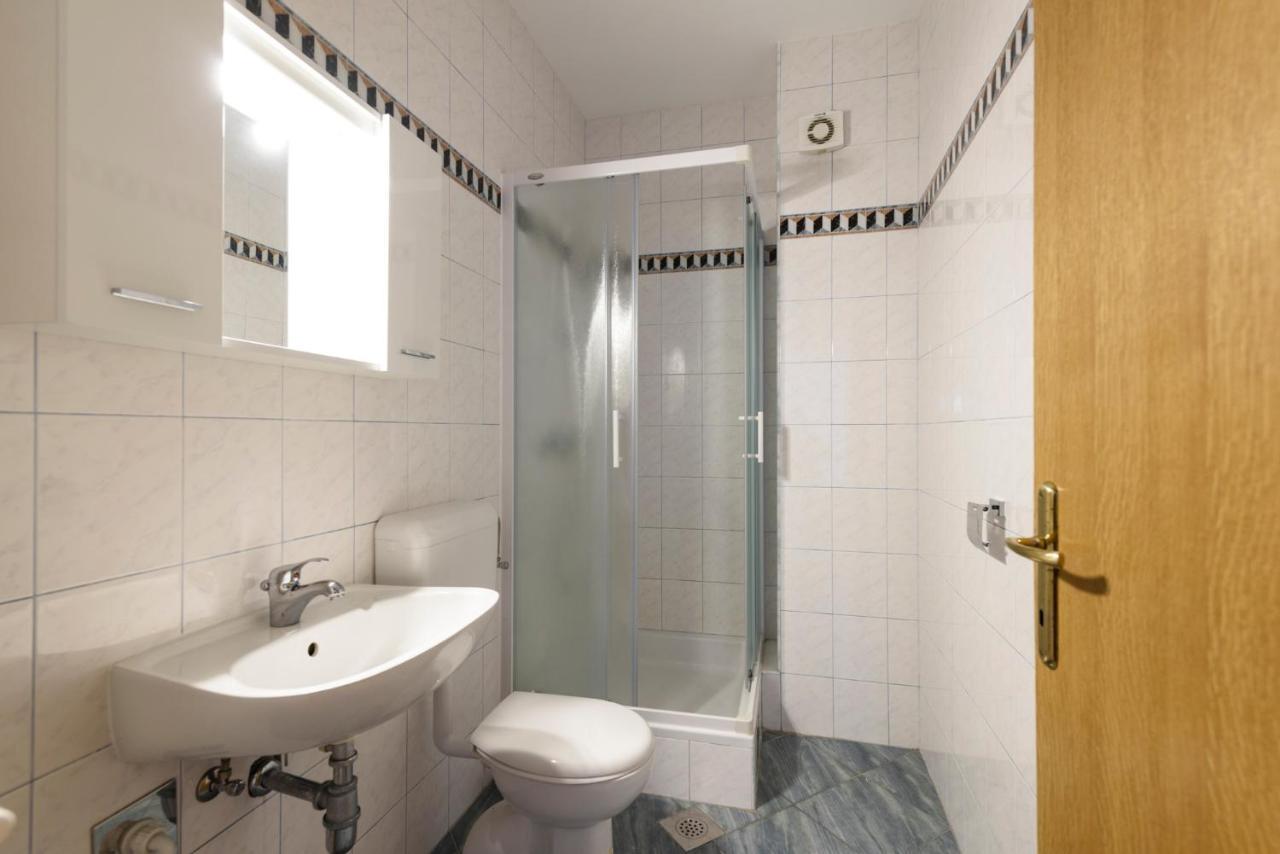 Apartments Golubić Sveti Petar  Zewnętrze zdjęcie