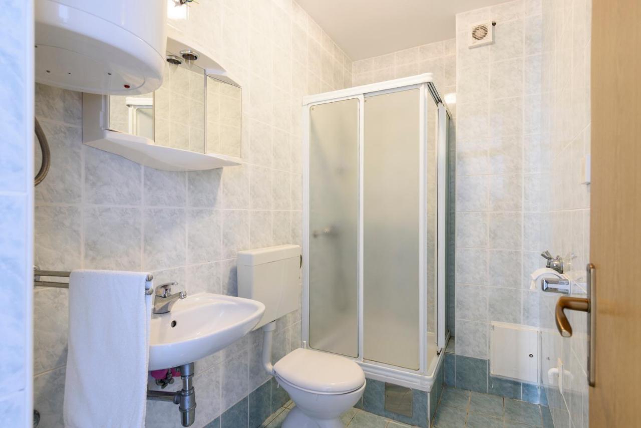 Apartments Golubić Sveti Petar  Zewnętrze zdjęcie